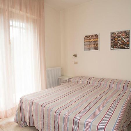 Villa Maranese Линяно Сабиадоро Екстериор снимка