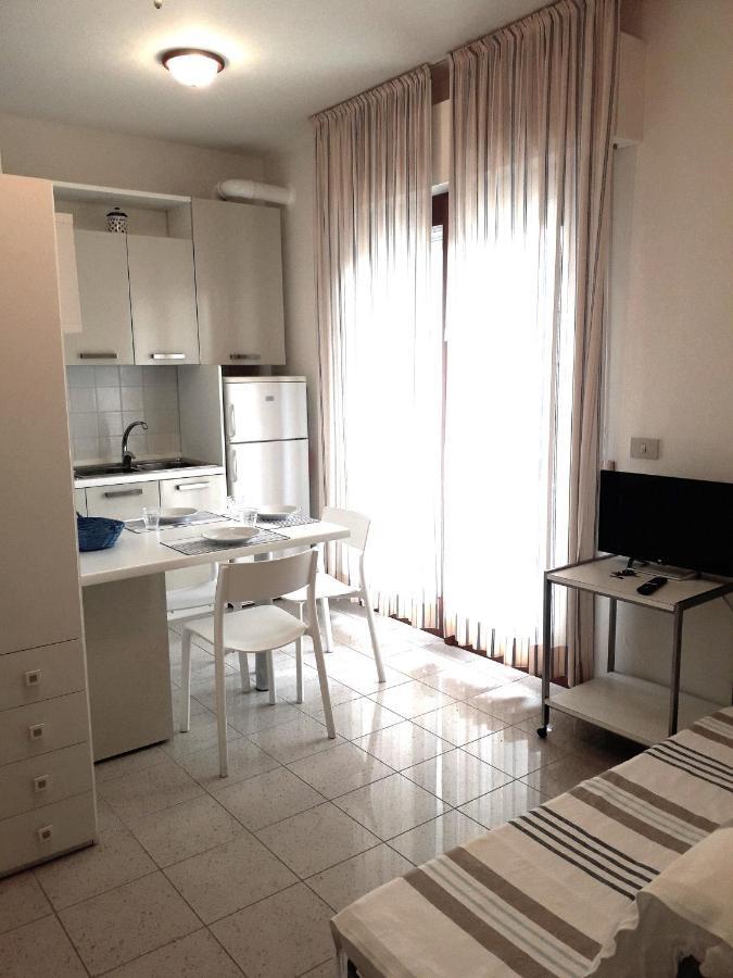 Villa Maranese Линяно Сабиадоро Екстериор снимка